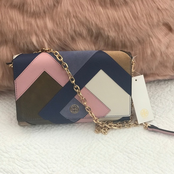 Tory Burch Handbags - Tory Burch Robinson Crossbody Wallet, SALE